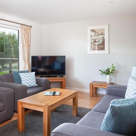 Kingfisher Hot Tub & Log Burner House On Premium Lakeside With Resort Facilities St Columb Major Luaran gambar