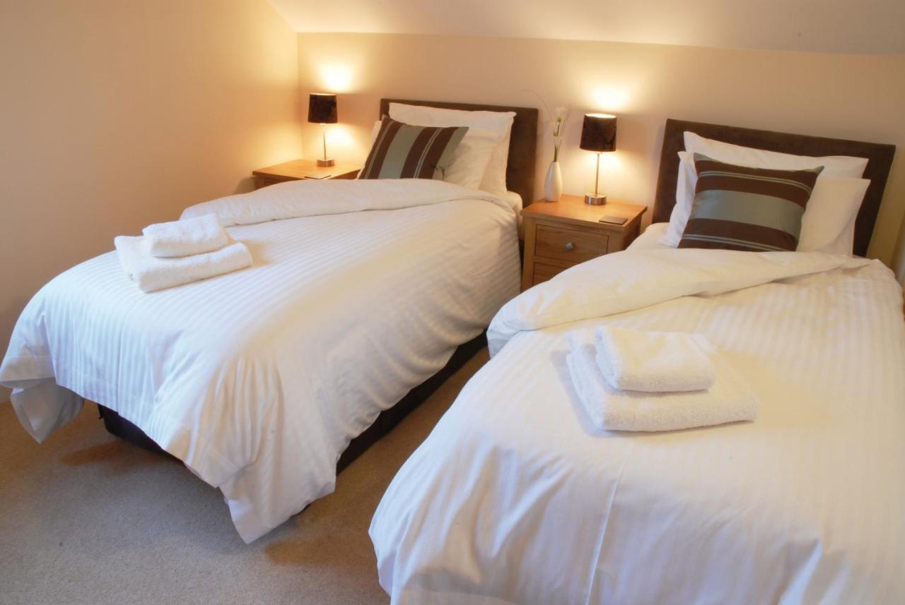 Kingfisher Hot Tub & Log Burner House On Premium Lakeside With Resort Facilities St Columb Major Luaran gambar