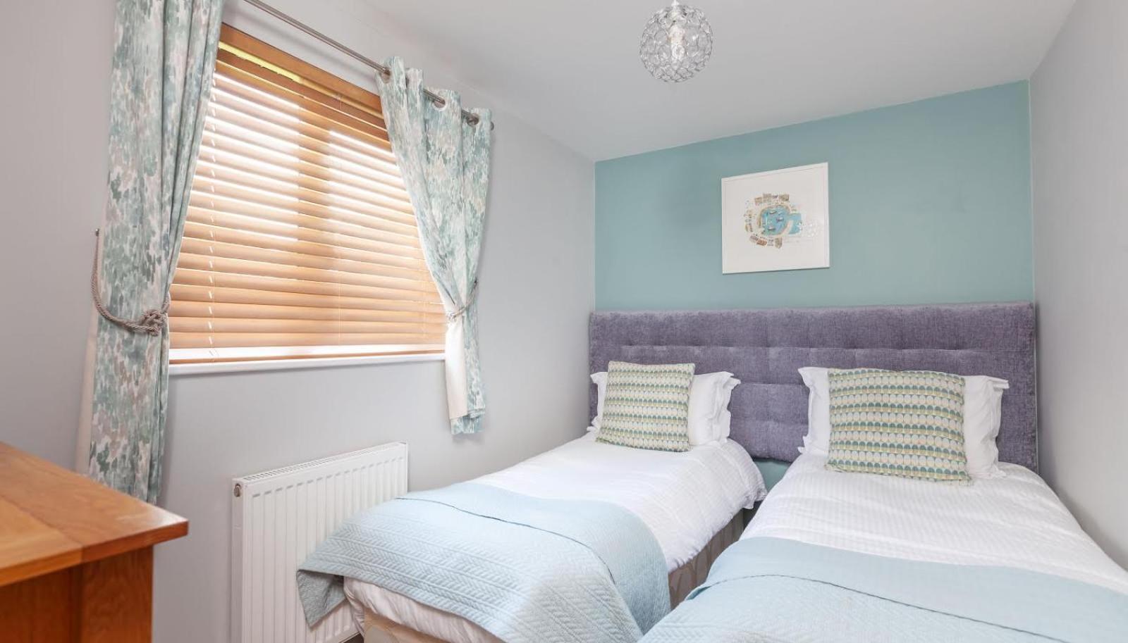 Kingfisher Hot Tub & Log Burner House On Premium Lakeside With Resort Facilities St Columb Major Luaran gambar